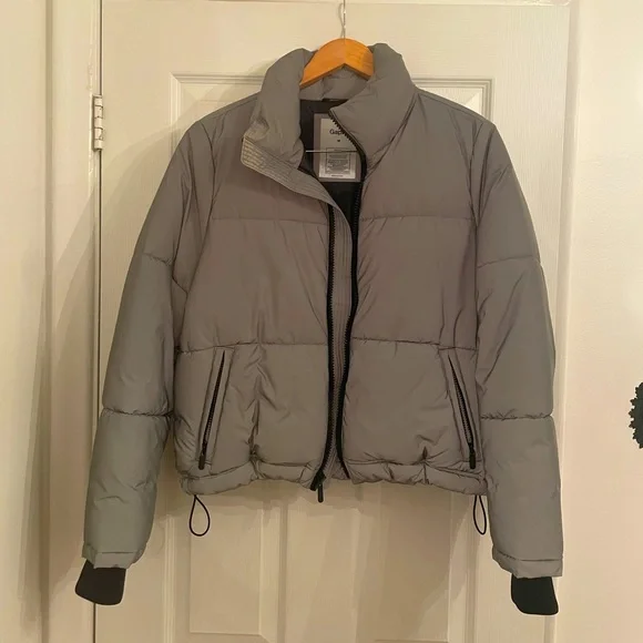 Reflective cropped puffer jacket - Picture 5 of 7